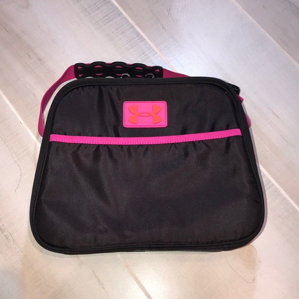 UNDER ARMOUR LUNCH BOX